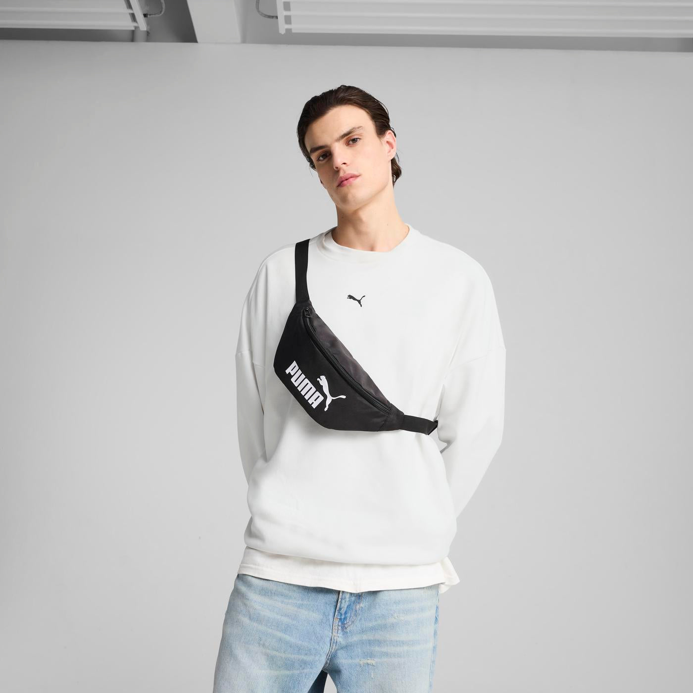 CANGURERA CASUAL NEGRO PUMA UNISEX-4