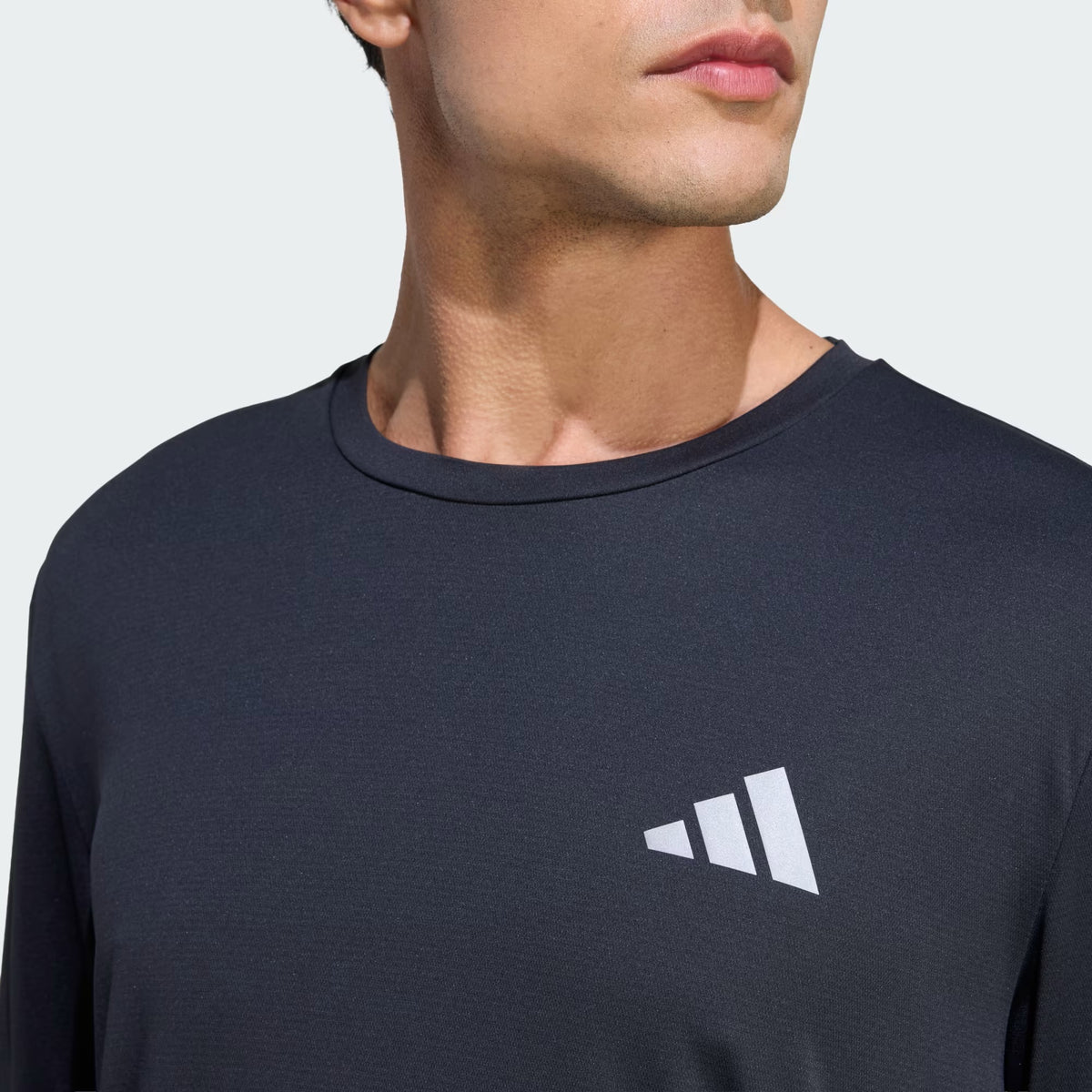 SUDADERA SIN GORRO CORRER NEGRO ADIDAS HOMBRE-2