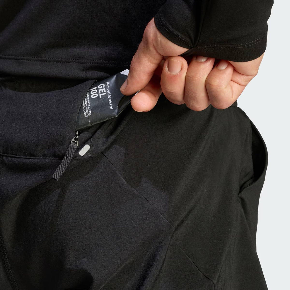 SHORT CORRER NEGRO ADIDAS HOMBRE-3