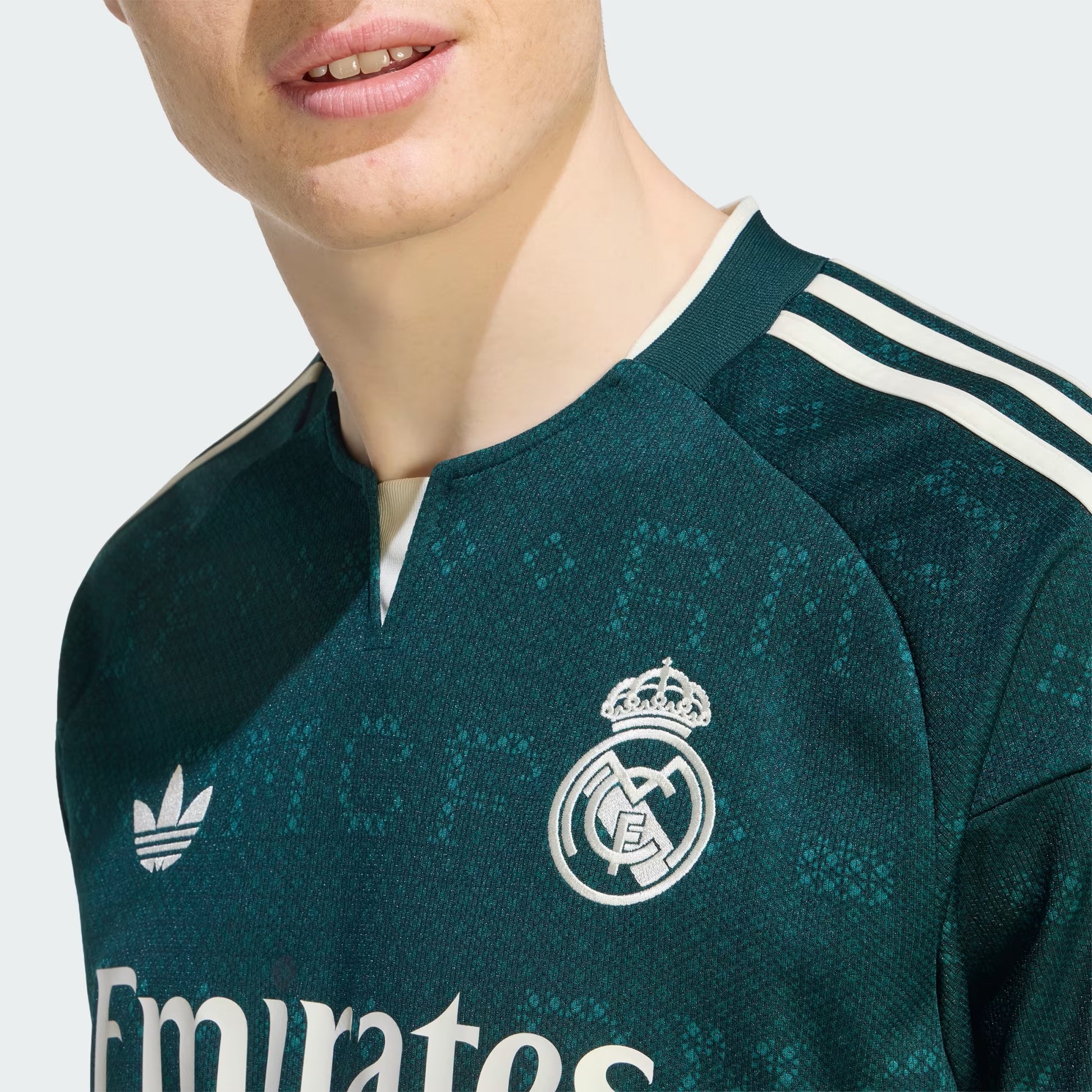 JERSEY ADIDAS REAL MADRID VISITA 26/27 MANGA CORTA HOMBRE-3