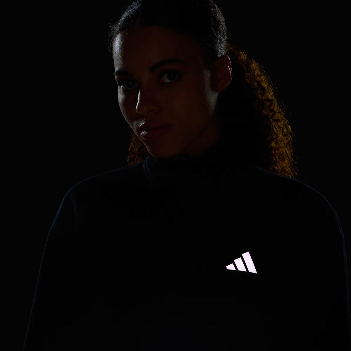 SUDADERA SIN GORRO CORRER NEGRO ADIDAS MUJER-4