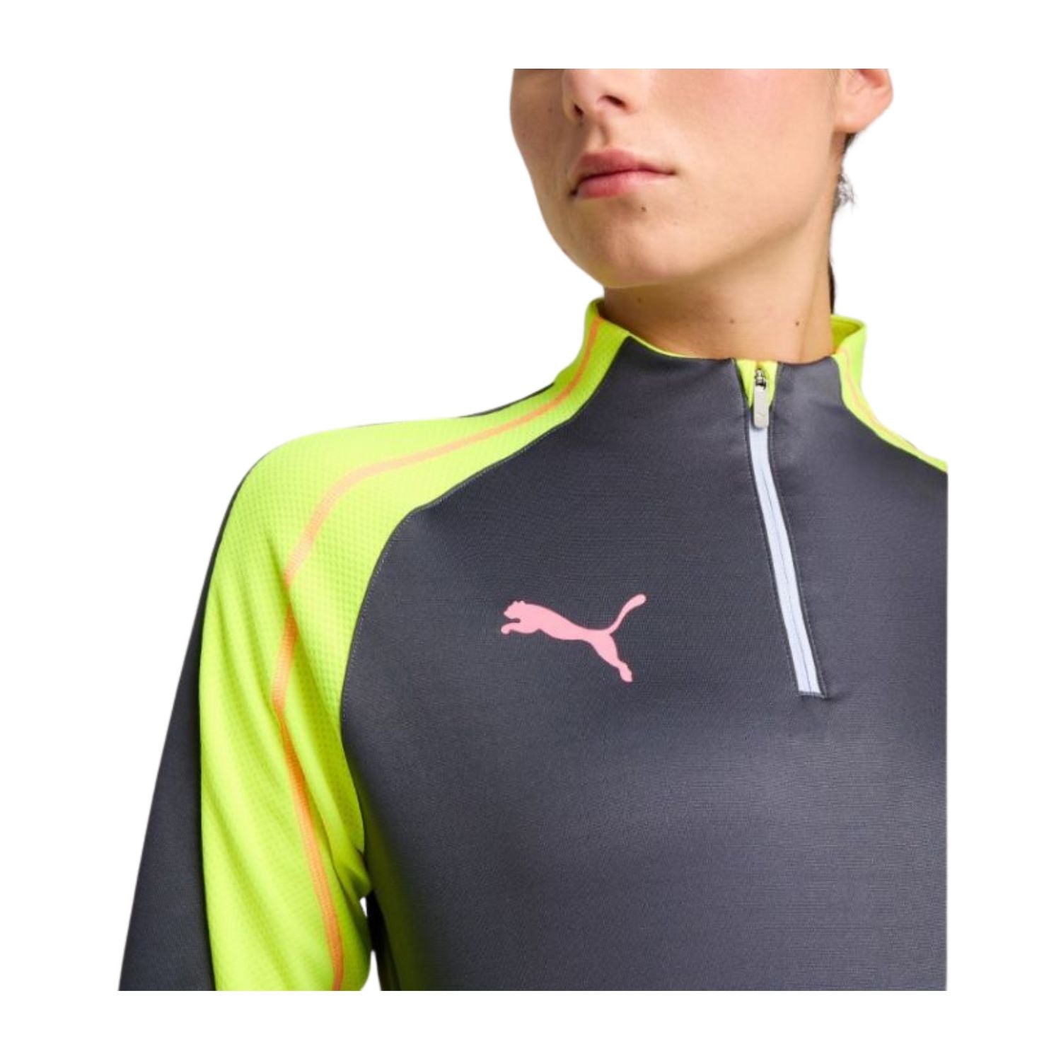 PLAYERA FUTBOL GRIS PUMA MUJER-4