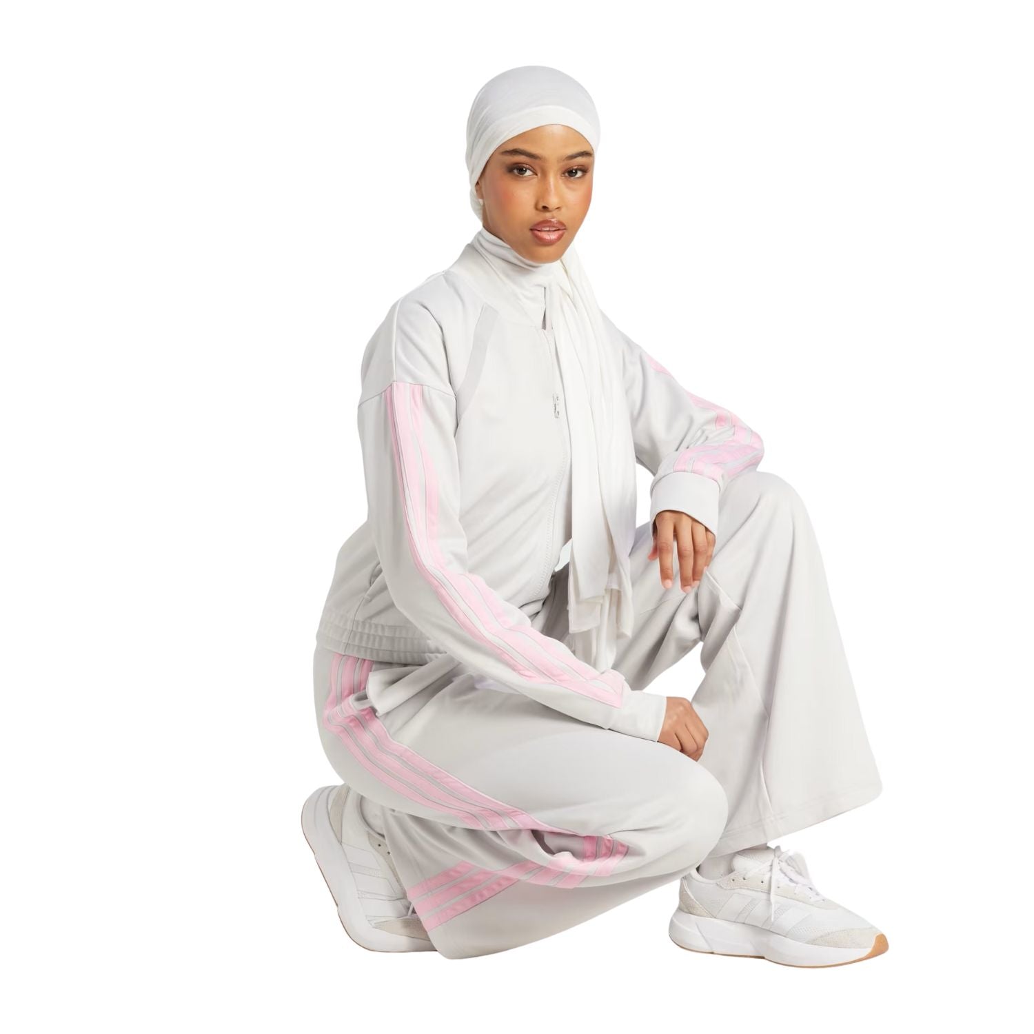 TRAJE DEPORTIVO CASUAL GRIS ADIDAS MUJER-6