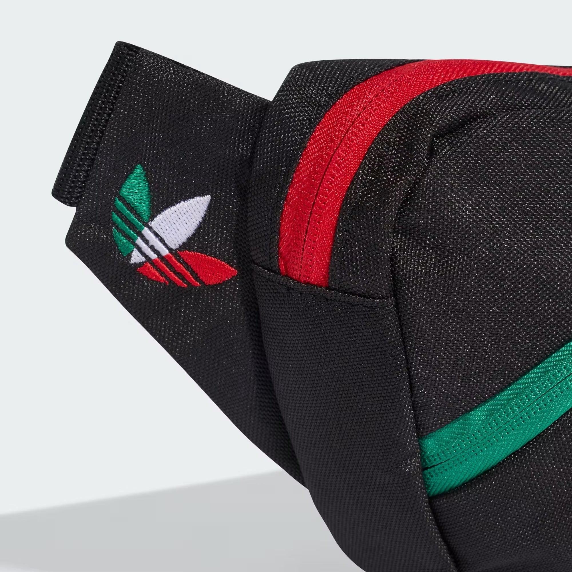 CANGURERA FUTBOL NEGRO ADIDAS UNISEX